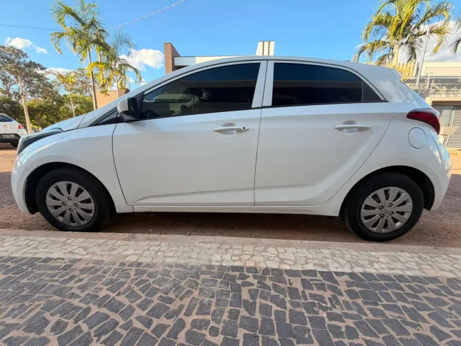 Hyundai HB20 Unique 1.0 Flex 12V Mec. 2019