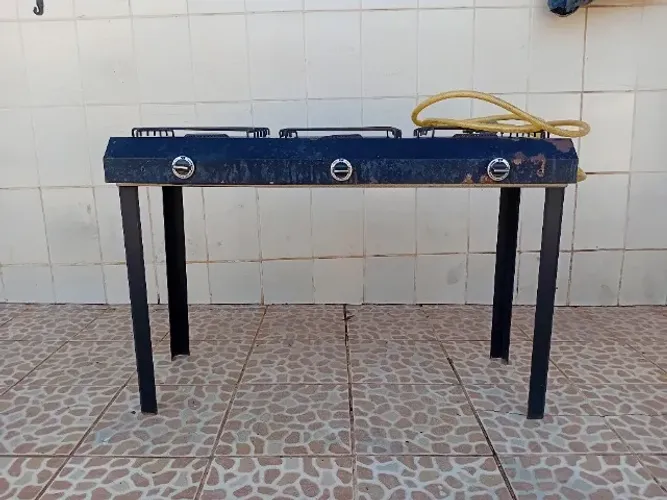 Fogão Industrial de 3 Bocas - inclui mangueira de gás