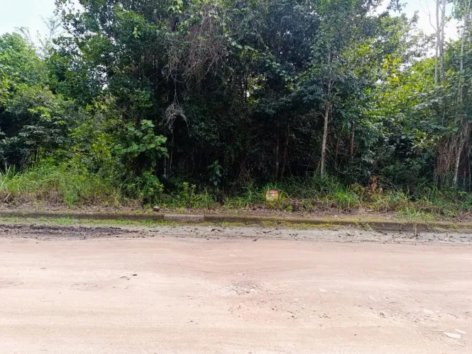 Terreno à Venda no Corais do Arraial