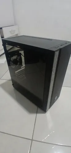 Gabinete pc gamer 