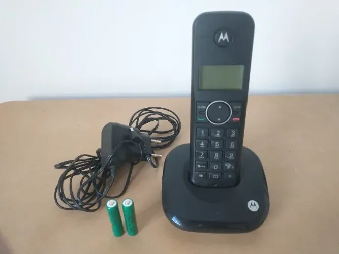 Telefone Sem Fio Motorola MOTO500ID Com Identificador De Chamadas E Pilhas
