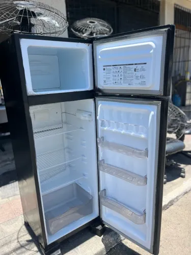 Geladeira gelo seco