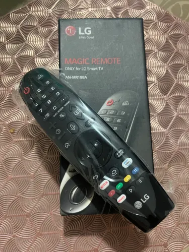2 controles LG originais 1 na caixa nunca usado e o outro já usado