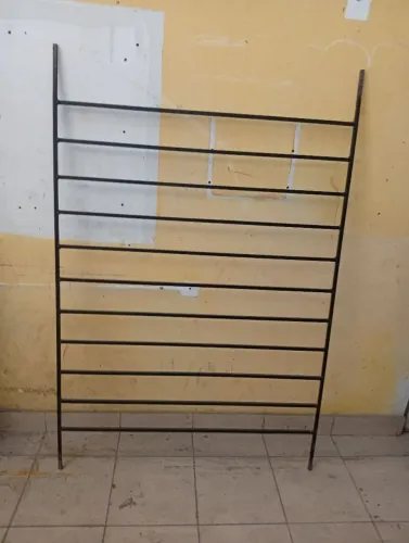 vendo essa linda grande de ferro maciço