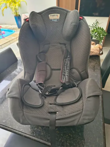Cadeirinha automóvel