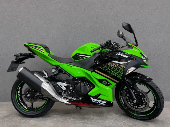 Kawasaki Ninja 400 KRT Edition - Excelente Estado