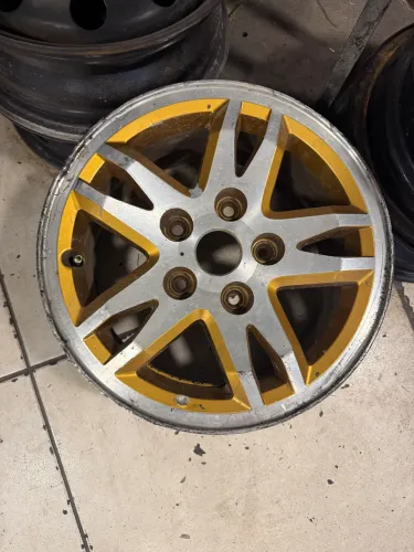 Roda 15 Blazer executiva