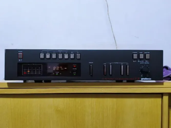 Tuner Gradiente Esotech T2