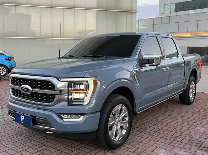 Ford F-150 Platinum 4X4 5.0 V8 2023