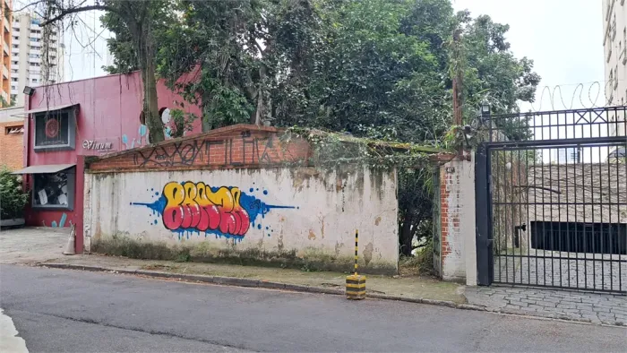 Terreno à venda em Real parque - SP