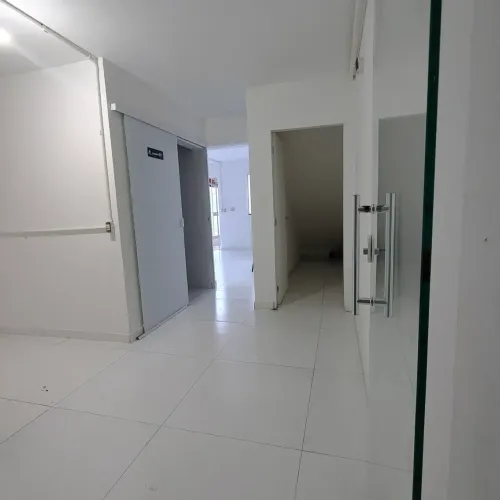 Imóvel para aluguel possui 120 metros quadrados com 4 quartos em Janga - Paulista - PE