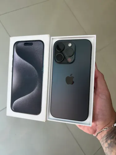 iPhone 15 Pro - 128 GB 