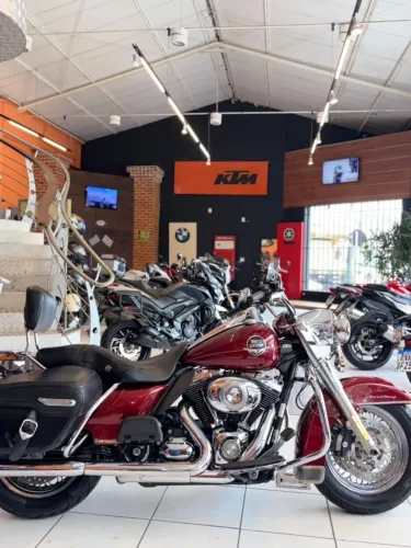 Harley-Davidson Road King Classic Flhrc/ Custom Flhrsi 2010