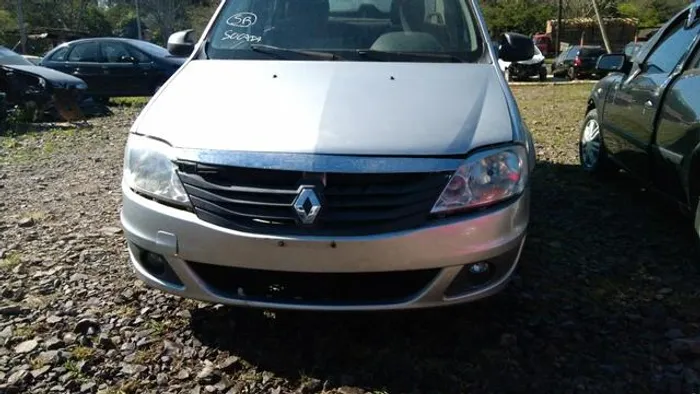 Renault Logan 1.0 16v 2011 completo vendido em peças