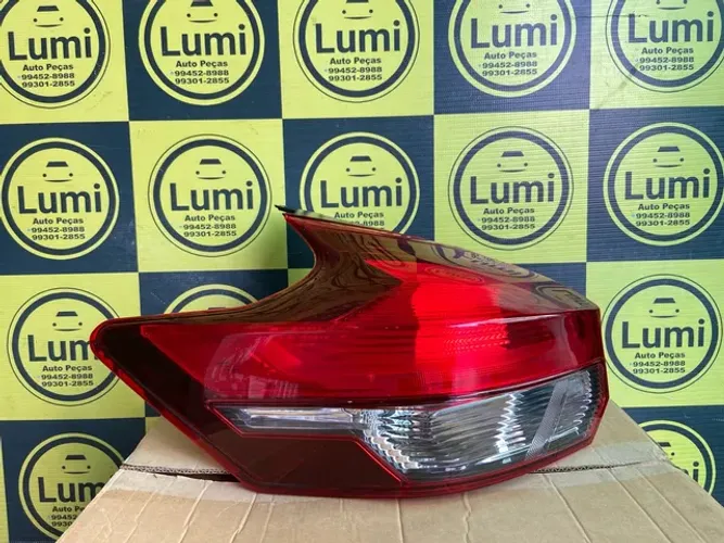Lanterna Kicks 16/20 - NOVA!!