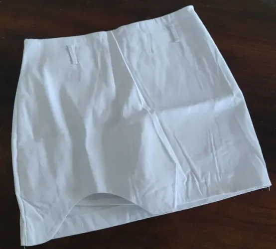 short-saia branco maravilhoso e novo