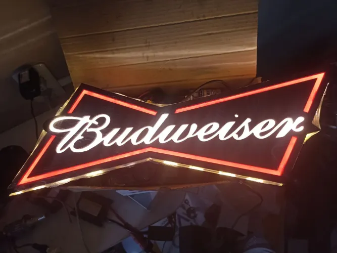Letreiro luminoso Budweiser 55cm novo bar adega
