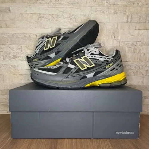 Tênis New Balance 1906U Castlerock Ginger Lemon 42BR Usado