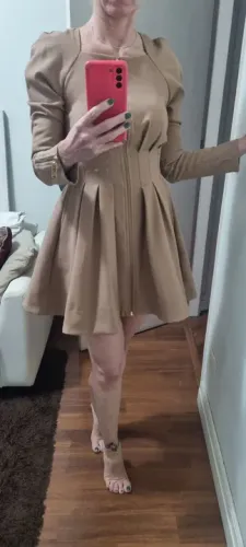 Vestido curto na tag agilita   34, veste 38