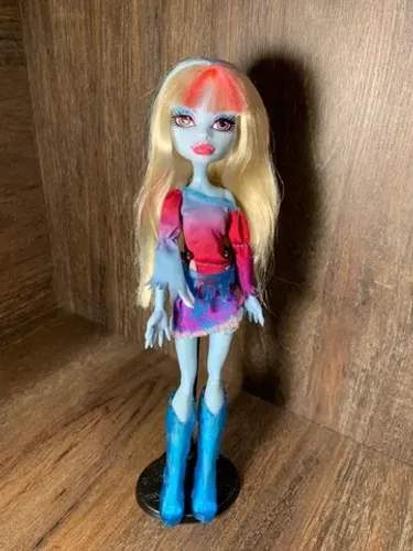 Boneca Monster high Abbey Music Festival