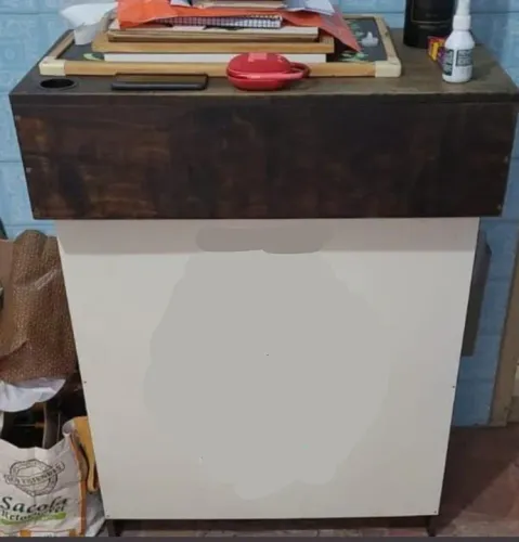 Balcão caixa de madeira personalizado 