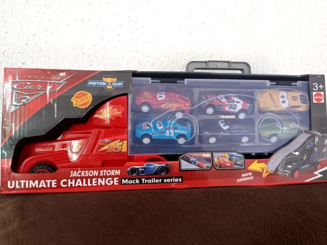 R$95 Kit camiao mcqueen com +6x carrinhos mcqueen relampago 40cm  novo 0km miniatura 