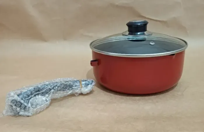 Panela nova na caixa - Qualidade e Durabilidade para sua cozinha!