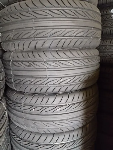 Pneus remold tekytyre 195/50/15