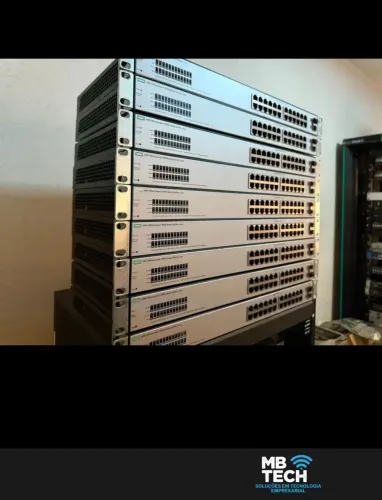 Switch HPE 1920S 24G 2SFP (Novo com garantia LifeTime)