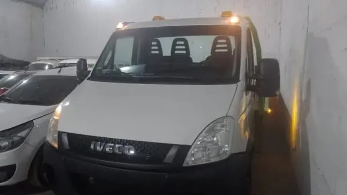 Iveco Daily 35s14 plataforma 2017