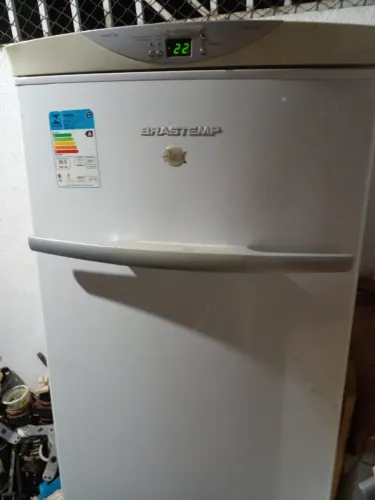 Freezer vertical Brastemp Flex 280 LTS semi novo 