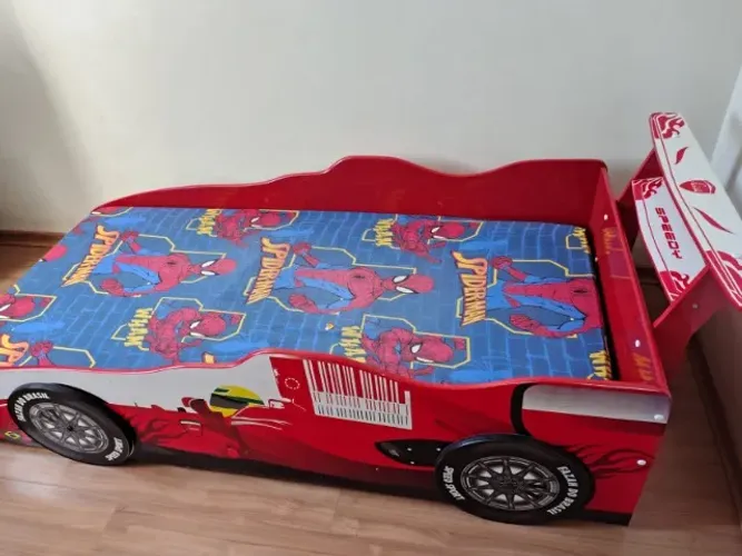 Cama Infantil motivo carro