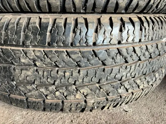 Pneu 275/70/18 Nexem  80% vida útil