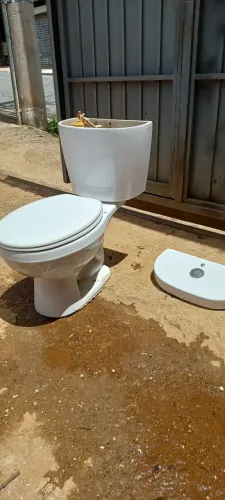 Vaso sanitário caixa acoplada ( INFANTIL )  /// R$650,00