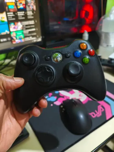 2 Controles Originais Xbox 360 com bateria!