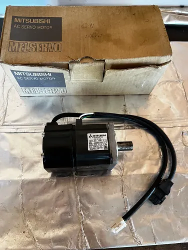 Servomotor AC Mitsubishi MELSERVO HC-KFS23 novo na caixa oportunidade