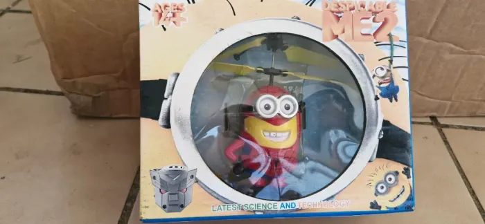 Drone Helicoptero Minions recarregavel