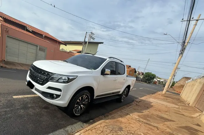 S10 LTZ DIESEL IMPECÁVEL