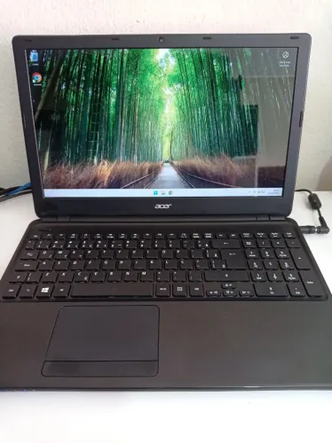 Notebook Acer i3