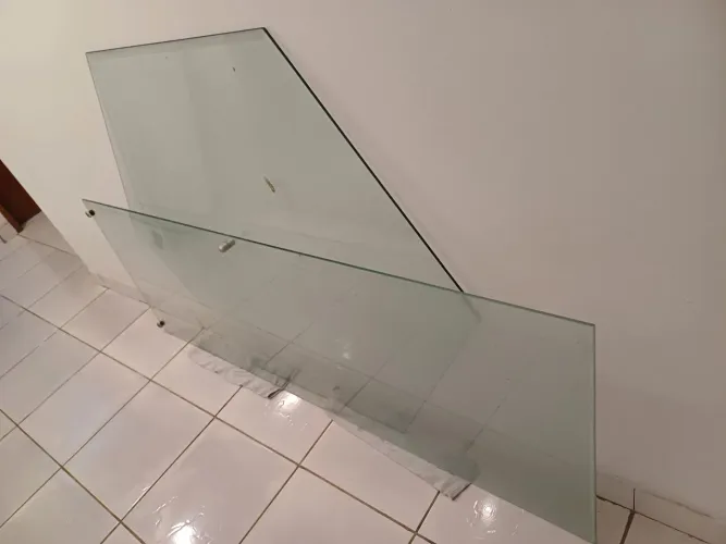 Tampo de vidro HEXAGONAL