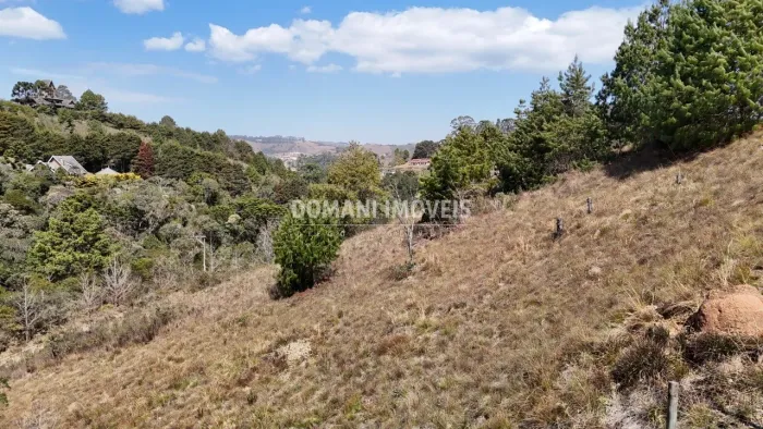 Maravilhoso Lote de Terreno à Venda na Região de Descansópolis - Campos do Jordão/SP
