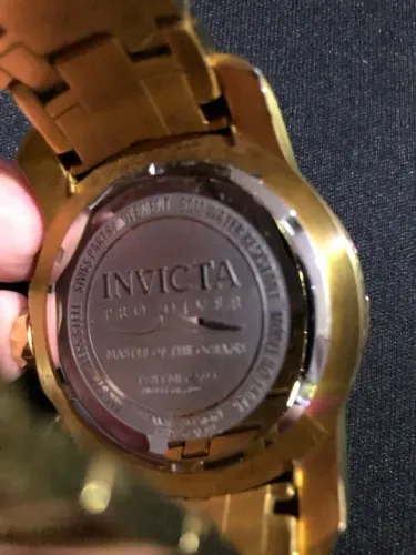 Relogio invicta todo dourado