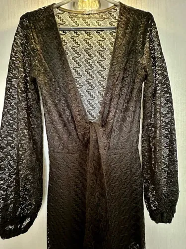 Macacão Preto de Renda - Tamanho P