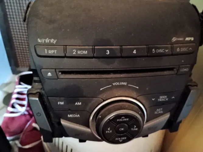 Som de carro do Azera 