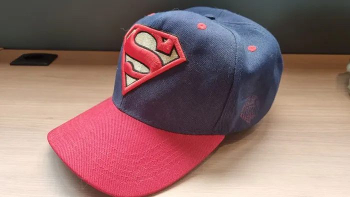 Boné Superman - Adulto