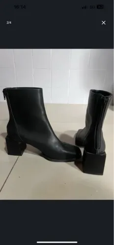 Bota Feminina Preta Salto Quadrado