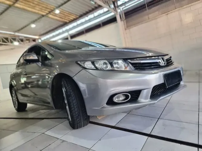 Honda Civic Sedan LXR 2.0 Flexone 16V Aut. 4P 2014