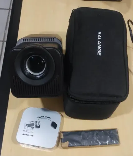 Projetor Hy320 + Bolsa