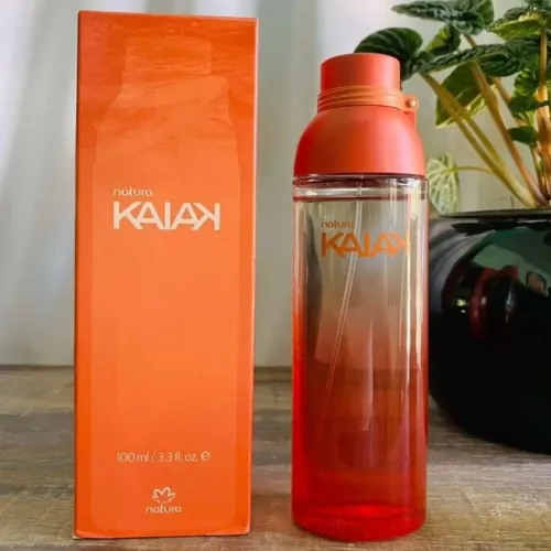 Perfume Kaiak tradicional feminino