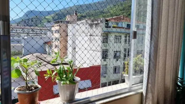 Imóvel para venda tem 63 metros quadrados com 2 quartos em Tijuca - Rio de Janeiro - RJ